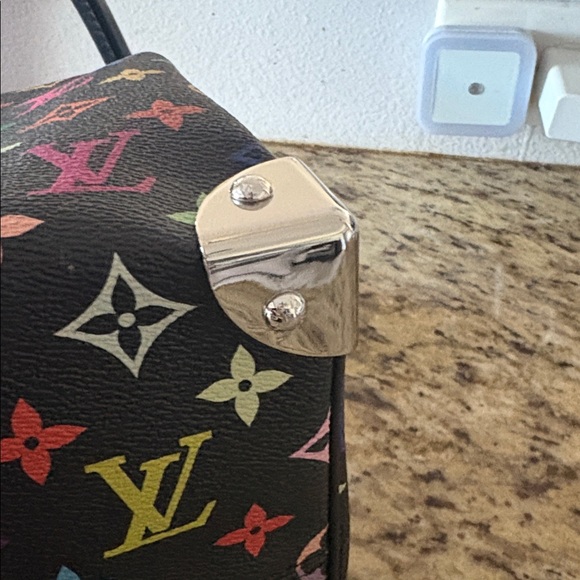 Multicolor bag. ***Not Branded** - Picture 6 of 10